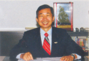 戴正雄校長