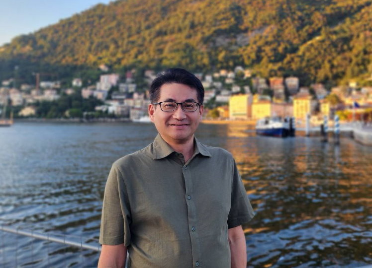 資訊學程主任 楊賀凱老師 